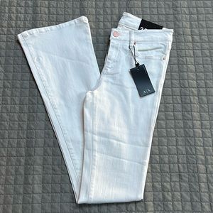 ARMANI EXCHANGE Flare White Jean Size 25